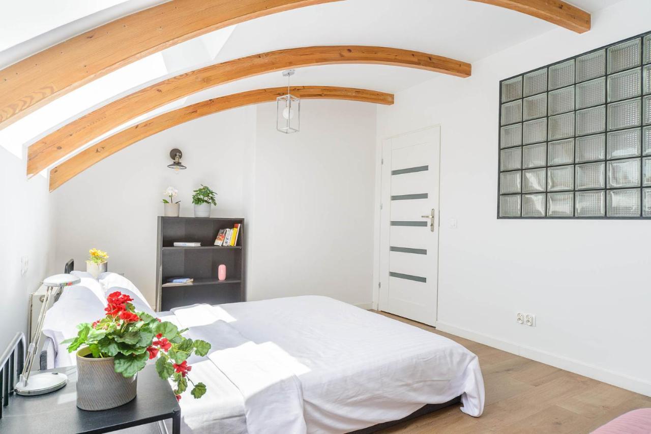 Stylish Apartment In The City Center Of Warsawa Bagian luar foto