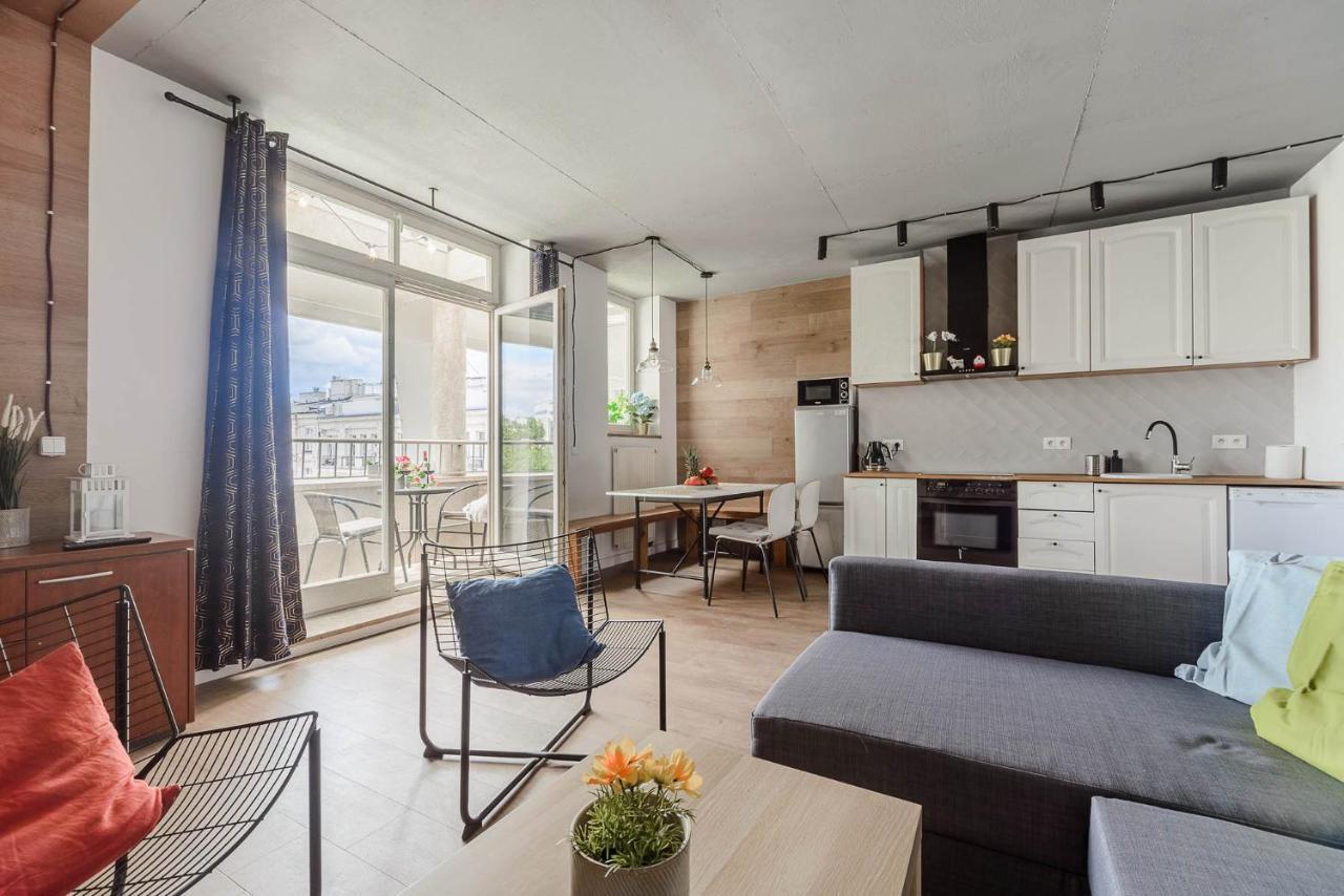 Stylish Apartment In The City Center Of Warsawa Bagian luar foto