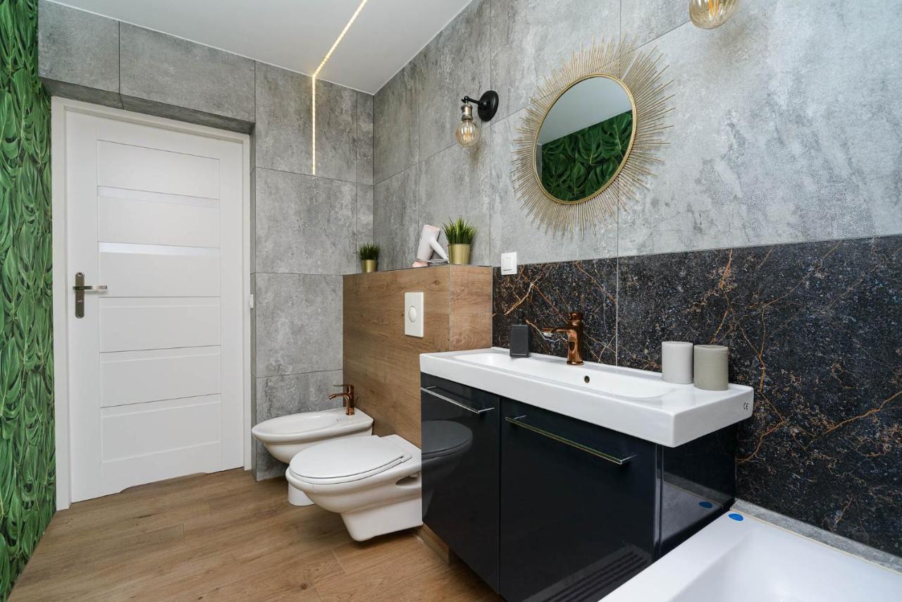 Stylish Apartment In The City Center Of Warsawa Bagian luar foto